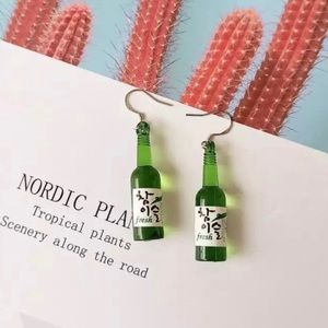 Cute soju earrings